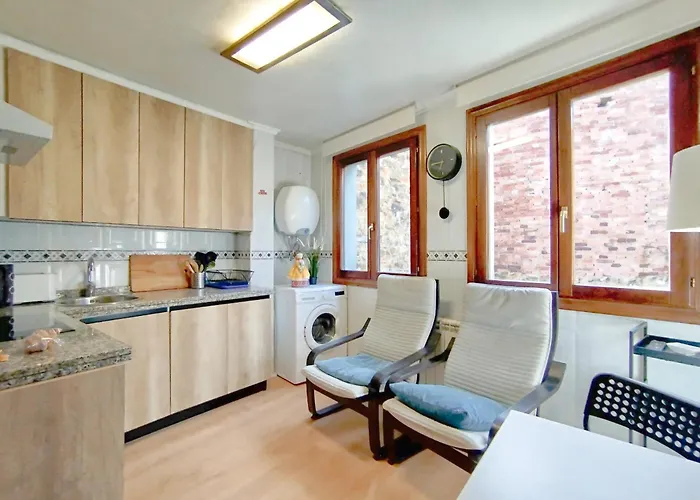 Casco Historico De * Oviedo